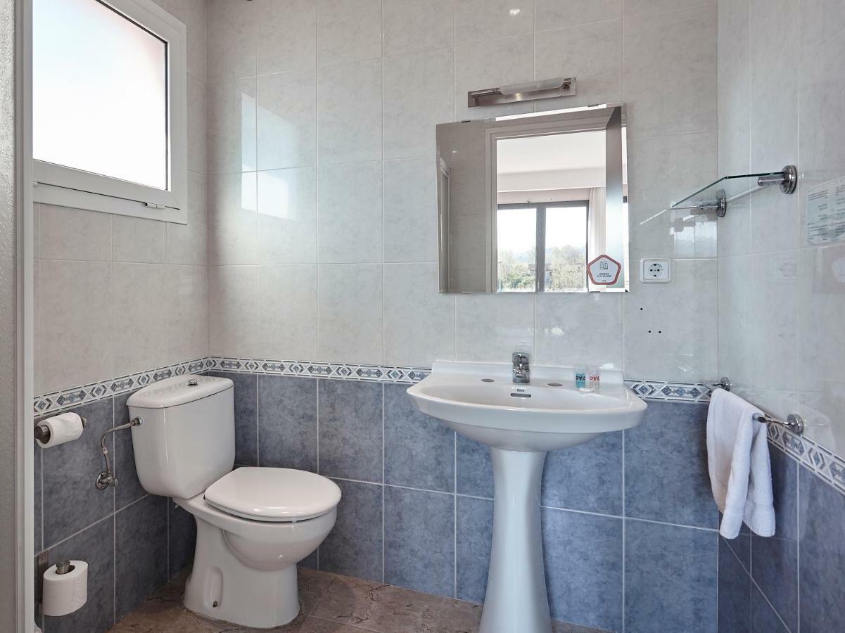 Hostal Mas Ferrer Cornellá de Terri المظهر الخارجي الصورة